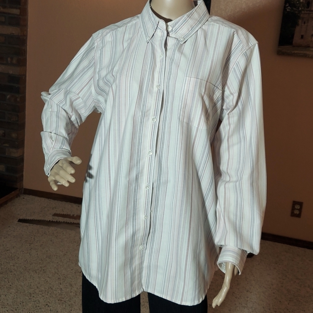 Men's-style shirt